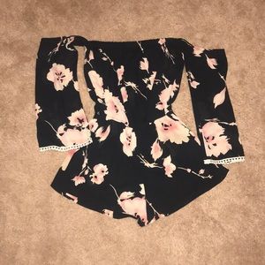 Adorable Floral Romper 😍